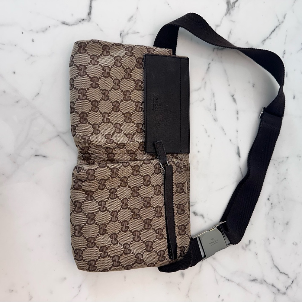 Gucci GG canvas waist bag with brown leather trim and silver-tone hardware - Picture 9 of 13